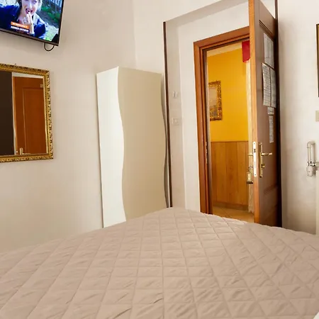 Hotel Giugiu