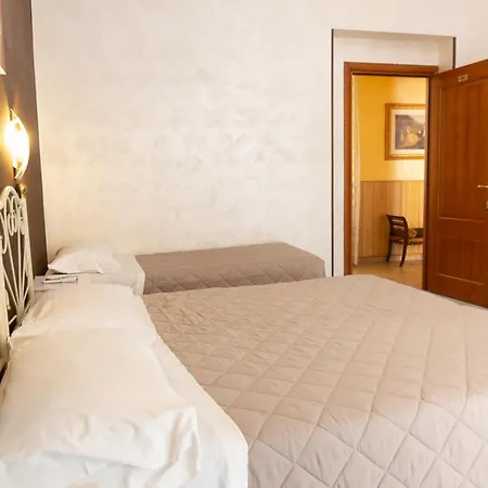 Giugiu Hotel Rom