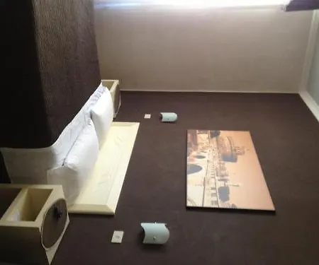 ホテル ジュジュ ローマ