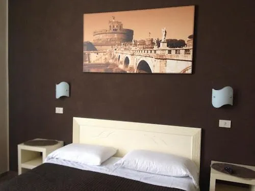 Giugiu Ξενοδοχείο *